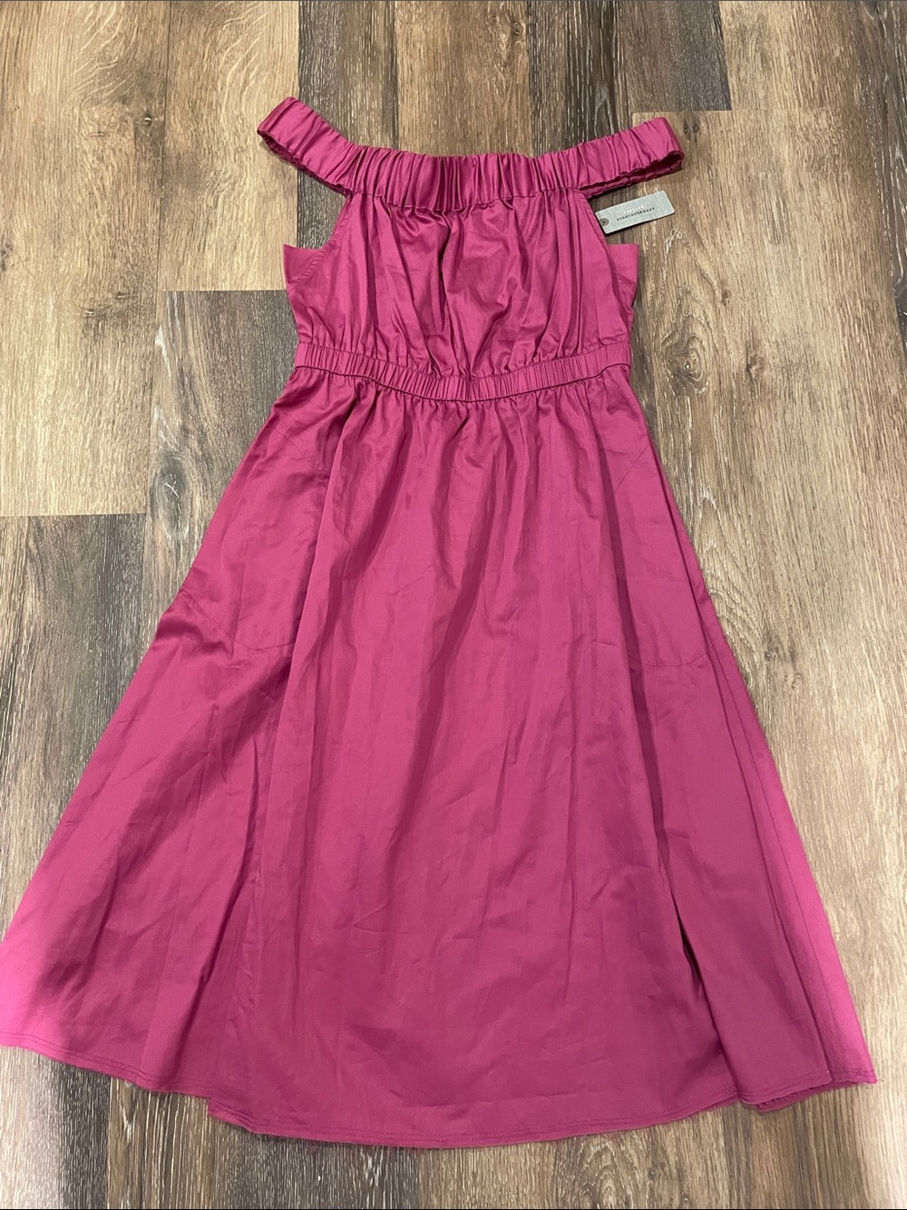 Anthropology/Maeve Off-Shoulder Fuchsia Dress NWT small petite